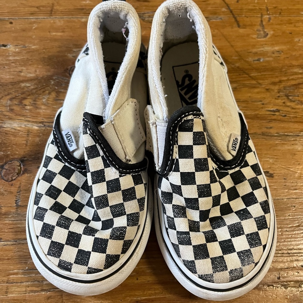 Vans checker toddler shoe - Velcro - 9